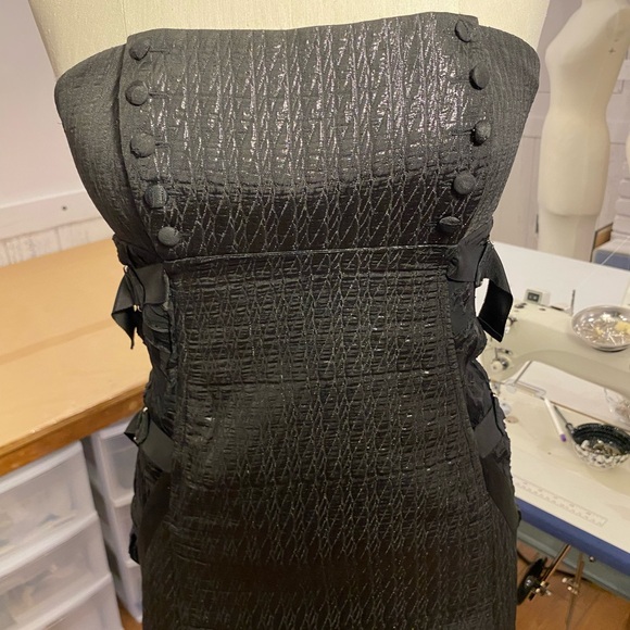 BCBG runway dress. Black - Picture 2 of 11